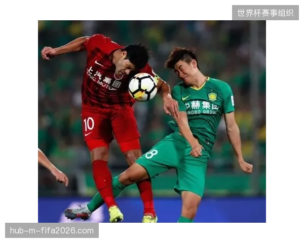 本赛季中超战术风向转变，多支球队放弃传统传控，转而采用高强度前场压迫结合快速转换的打法